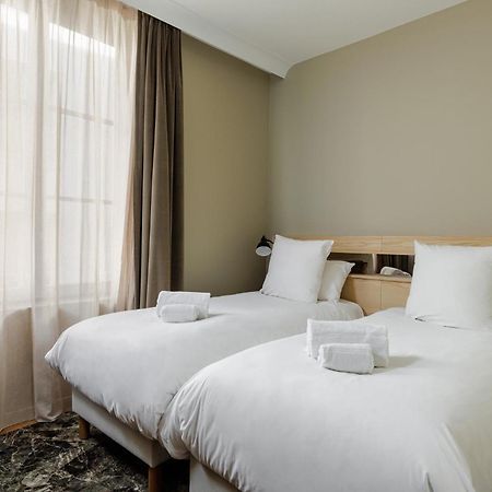 אורליאן Hotel Des Sept - Entree Autonome, Reception En Ligne - Encore Mieux מראה חיצוני תמונה